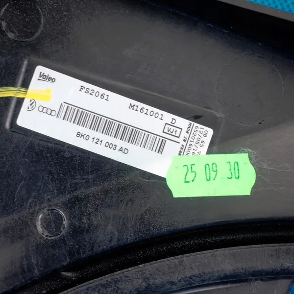 Jäähdyttimen tuulettimen ohjain Audi A4 A5 A6 8K0121003AD image 8