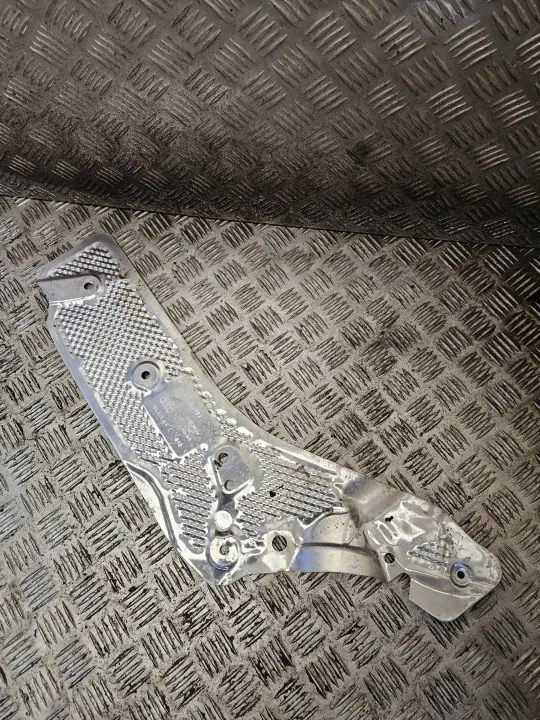 OEM 4K0804162 Audi A6 S6 C8 Protector térmico escape image 2