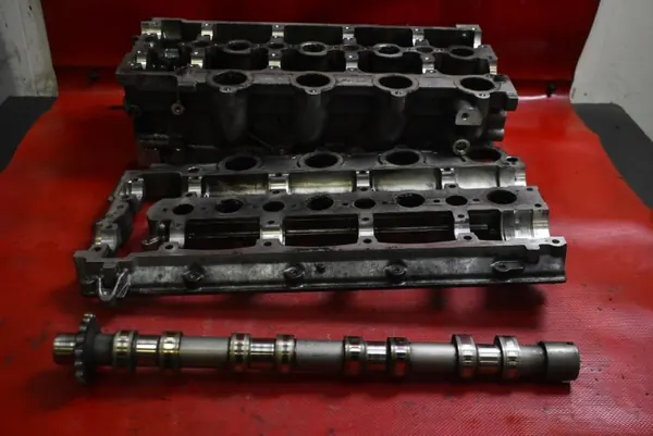 Cabeça do Motor 9641752610 Ford Kuga MK1 2.0 TDCI image 7