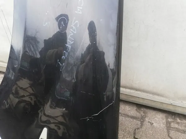 Fram vänster skärm Dacia Sandero image 4