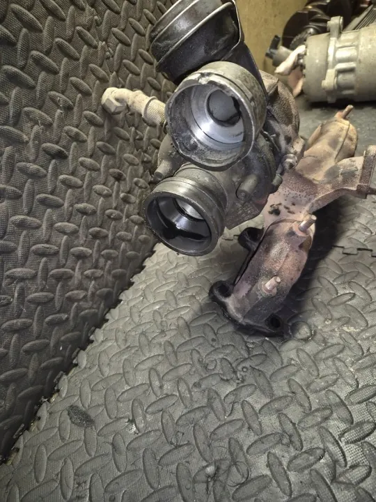 Turbo VW usado OEM 03825301GF para 1.9 TDI image 3