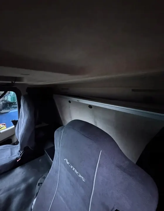 Mercedes ACTROS MP4 Cabine - BigSpace Gebruikt image 7