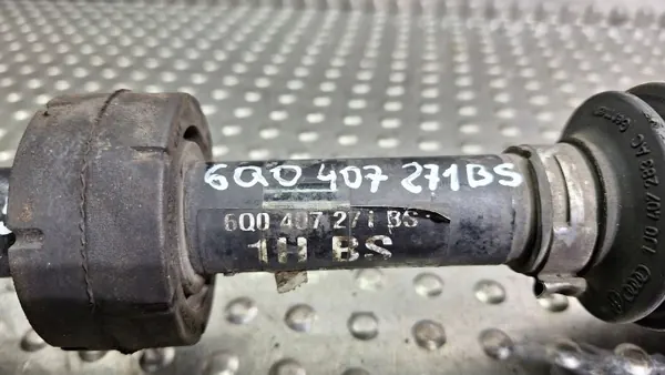 Linke Vorderachswelle OEM S26372098 - Gebraucht image 5