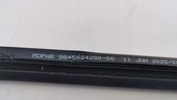 Junta del parabrisas OEM 9845624280 para Citroen e-C3 2024 image 6