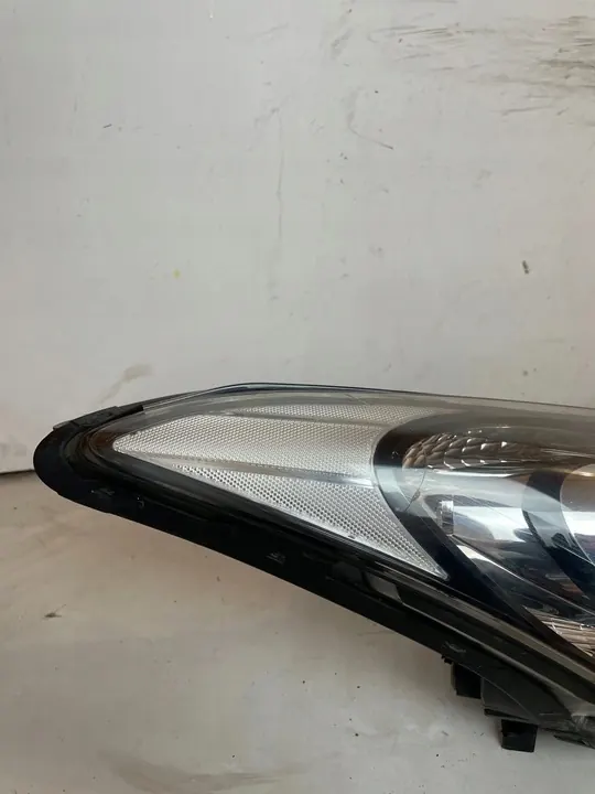 Hyundai OE 92102-A6020 reflector image 5