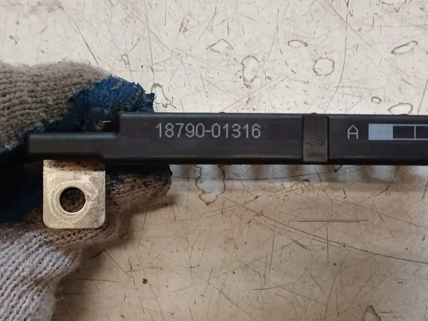 Sicherung OEM 1879001316 - Gebrauchtes Hyundai OE Teil image 4