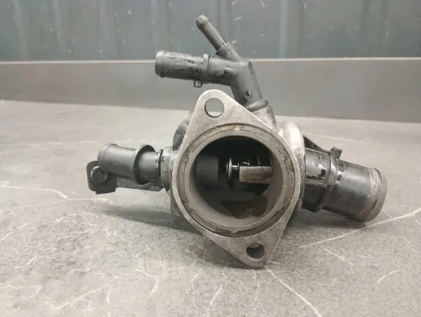 Thermostat OEM D2F004TT pour Alfa Romeo 159 2.4JTD image 4