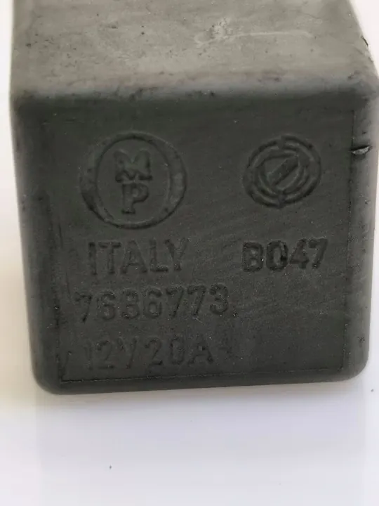 Relay Ford Fiesta 7686773 image 3