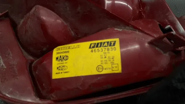 Luz trasera derecha Fiat Palio 46537830 image 7