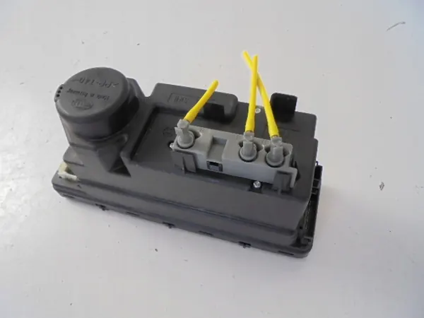 Keskitulppapumppu OEM 1708000448 Mercedes SLK:lle image 3