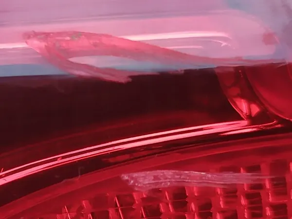 Hyundai Tucson III vänster bakre dimljus image 4