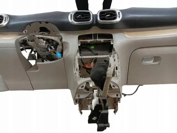 OEM 509130 kojetaulu Citroen C3 Picasso 2012-2017 image 3