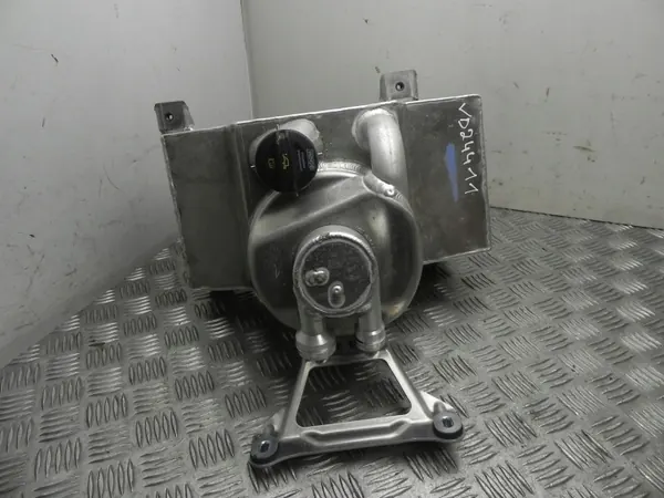Gebrauchter Ölfilter OEM 4S0 115 373 D für Lamborghini image 2