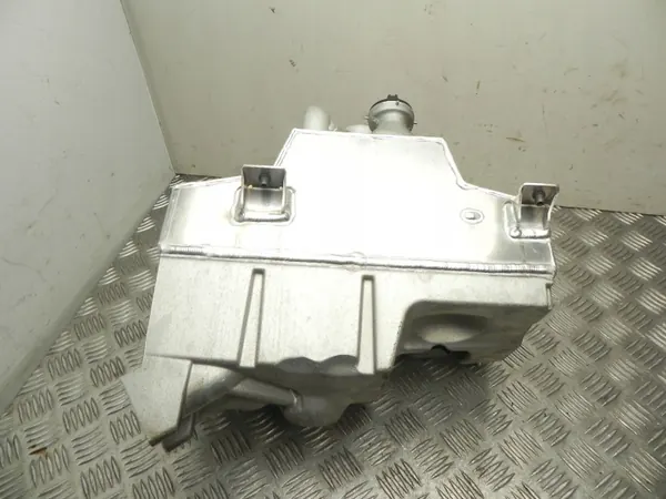 Gebrauchter Ölfilter OEM 4S0 115 373 D für Lamborghini image 3