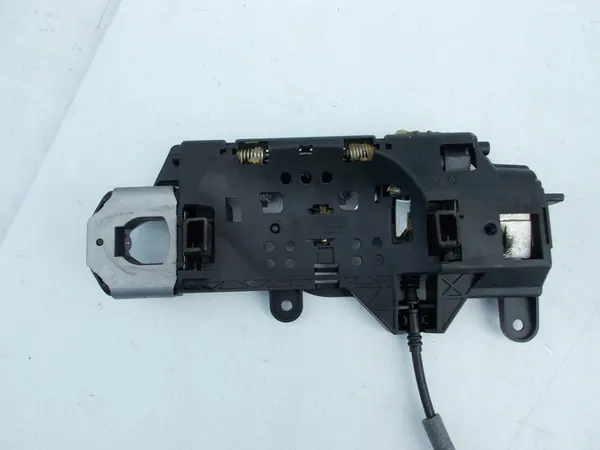 Fram höger dörrlås kabelhandtag Audi A4 B9 8X2837016B image 5