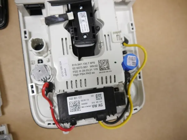 Audi Q3 83A Plafonniers LED OEM 81A947135T 6PS image 3