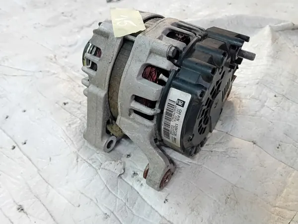 Vaihtovirtageneraattori 130A Opel Mokka 1.4 T 13597226 image 2