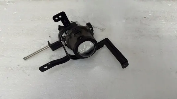 Phare halogène droit OEM 92202-Q0000 pour Hyundai i20 image 2