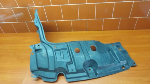 Toyota OE Motoronderklep Links voor Yaris III 14-20 image 7