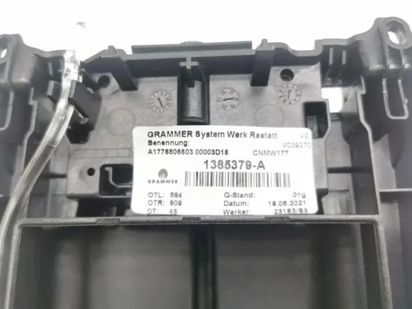 Mittentunnels armstöd OEM A1776806603 Mercedes image 6