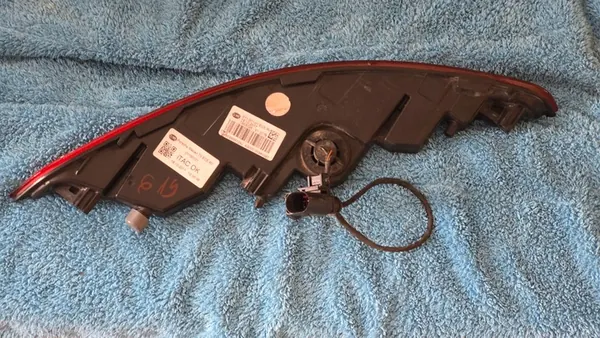 Porsche Macan 95B Luz Trasera Izquierda 2014-2018 OEM ZPH191012KL image 6