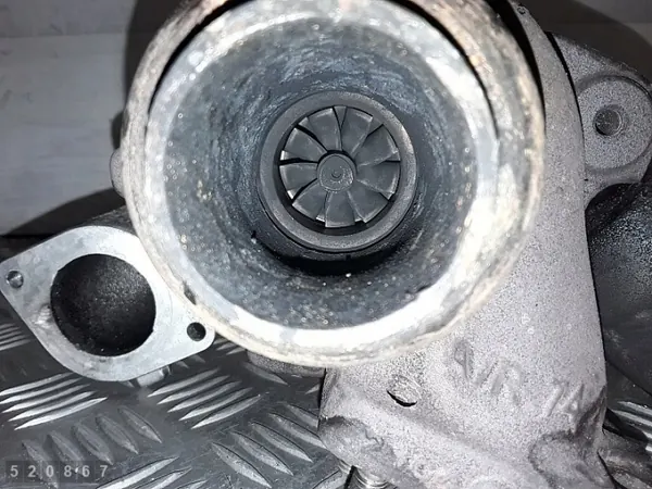 Turbocompresseur Ford OEM 9686120680 pour 1.6 TDCI image 10