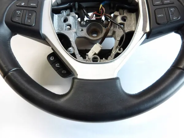Begagnat Suzuki OE ratt för Vitara (LY) 2015- image 3