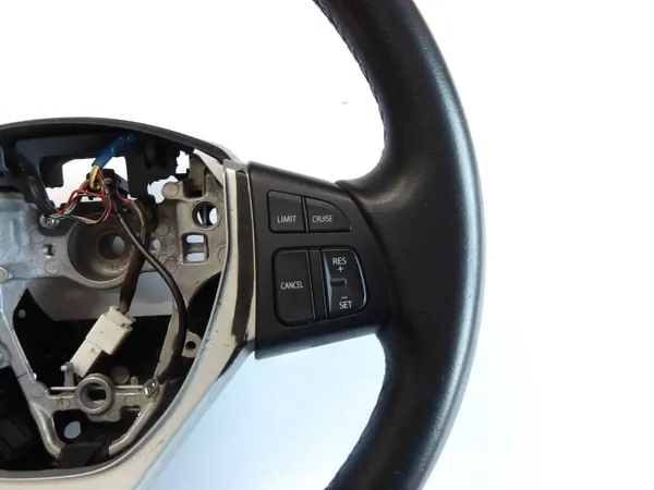Begagnat Suzuki OE ratt för Vitara (LY) 2015- image 4