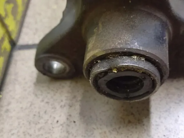 BMW E46 2.0 D Vetoakseli OEM 1229569 image 4