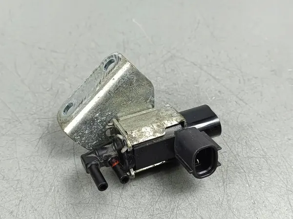 Mitsubishi ASX Magnetventil OEM K5T46494 Gebraucht image 2