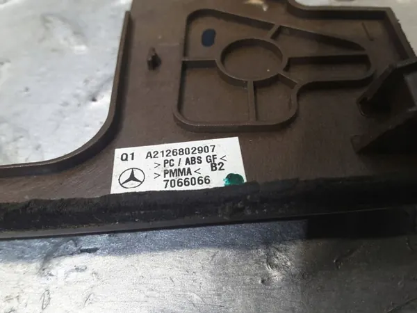 Panel cenicero Mercedes-Benz E W212 OEM A2126802907 image 4