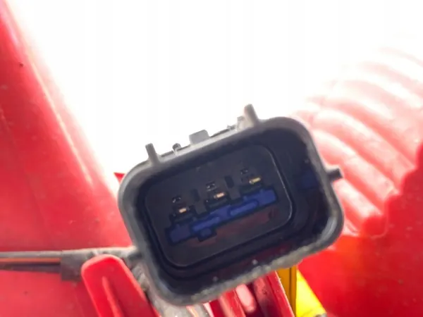 OEM 92406-J90 bakstötfångarlampa höger för Hyundai Kona image 3