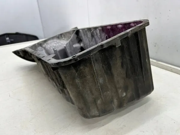 Oljetank Mercedes-Benz 611 014 09 02 image 3