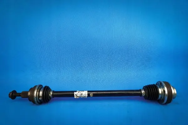 OEM 5Q0501204A Bakre höger halvaxel för Audi S3 8V image 2