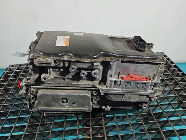 Onduleur Toyota RAV4 V OEM 232100-1904 image 4
