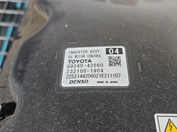 Onduleur Toyota RAV4 V OEM 232100-1904 image 7