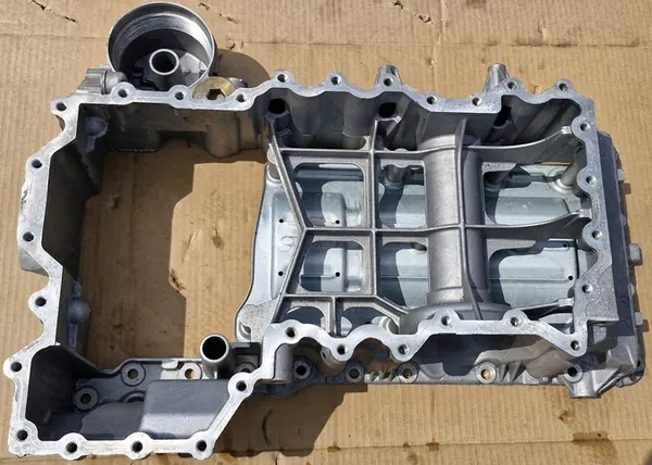 Oljepanna BMW F01 F10 xDrive image 2