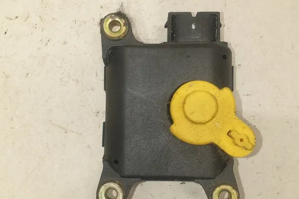 Verzamelklep motor SEAT CORDOBA 1.0L benzine image 2