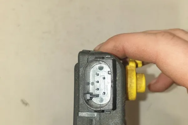 Verzamelklep motor SEAT CORDOBA 1.0L benzine image 6