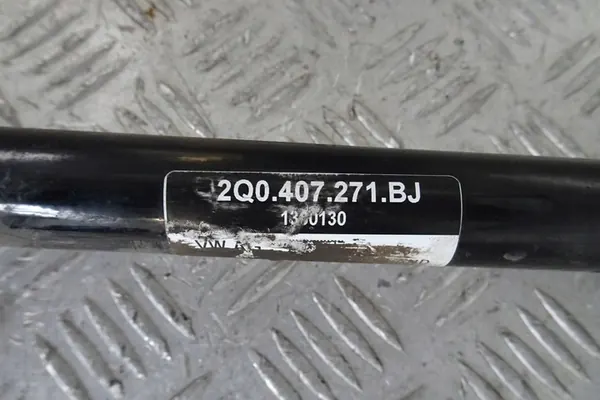 SKODA FABIA IV 1.0 MPI - Vänster Halvaxel 2Q0407271BJ image 4