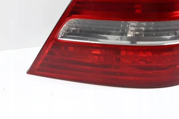 MERCEDES W211 E-KLASA ACHTERLICHT RECHTS A2118200464 image 4