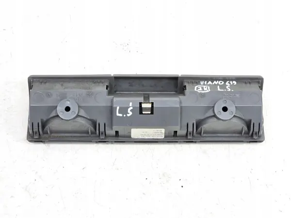 Mercedes Vito Viano W639 Becherhalter Aschenbecher OEM A6398100130 image 6