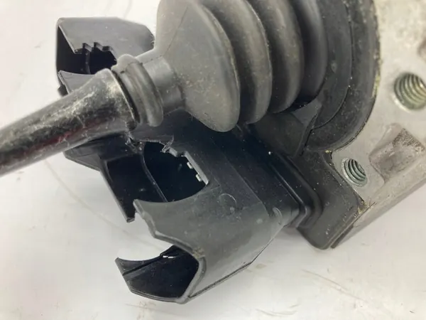 Vanne de frein MAN TGM TGL EBS 81521306311 image 6