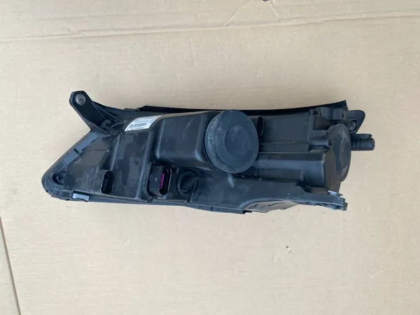 VW TIGUAN 8-15 Farol Dianteiro Direito 5N1941032AC image 4