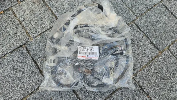 Lexus NX II PDC-sensorkabel OEM 82114-78020 image 2