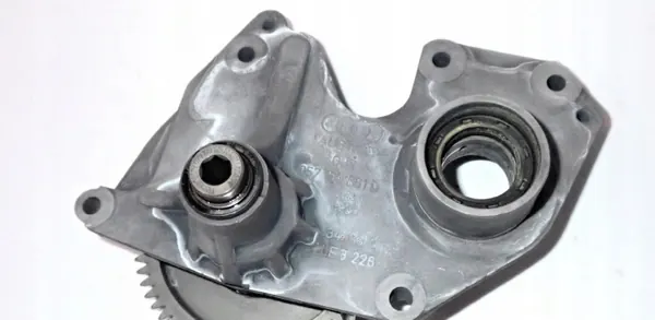 Oljepumpdriv Audi A8 D3 4.0TDI OEM 057109361D image 4