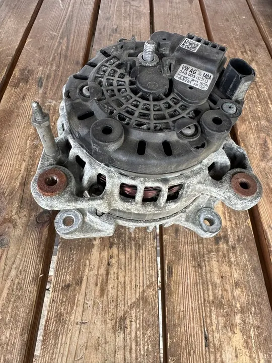 AUDI VW SKODA Vaihtovirtageneraattori 04B903023D image 5