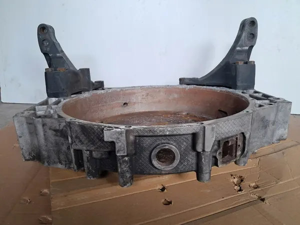 Man Tgx E6 D2676 Boîtier d'Embrayage 51014013297 image 5