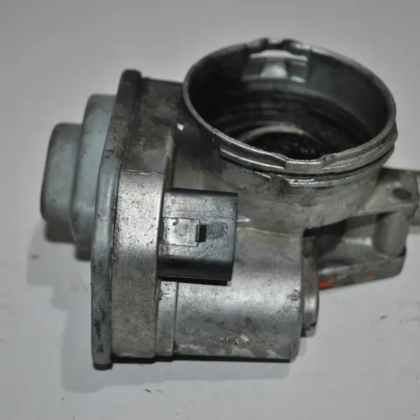 Volkswagen Touran I TDI Drosselklappe 714393260 image 2