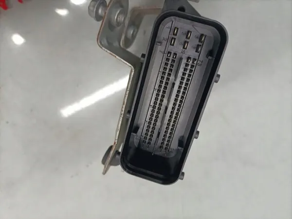 Module de contrôle AdBlue d'occasion OEM A0009002008 Mercedes image 3